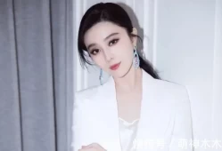曝吴亦凡被刑拘现状：接受全身体检，住单间情绪崩溃，妈妈气住院