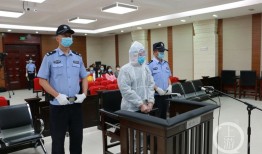 宝鸡兽父摔死2岁幼子案开庭：公诉机关指控其故意杀人，被告称当时醉酒失控自请死刑刷手机「宝鸡兽父摔死2岁幼子案开庭：公诉机关指控其故意杀人，被告称当时醉酒失控自请死刑」