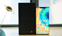 华为Mate30 Pro测评：电影四摄新机皇石墨烯手机「华为Mate30 Pro测评：电影四摄新机皇」