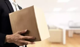 极越否认裁员传闻，确认11月工资按时发放
