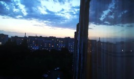 旅乌华人：我在乌克兰看到的战争这是我的战争手机版「旅乌华人：我在乌克兰看到的战争」