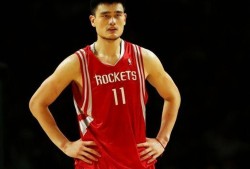 NBA球员首秀表现都如何？乔丹不如詹姆斯，榜首让人惊艳可惜陨落nba手机搜狐「NBA球员首秀表现都如何？乔丹不如詹姆斯，榜首让人惊艳可惜陨落」